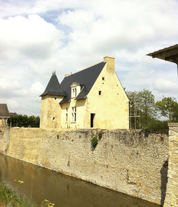 la façade ouest du logis 2014